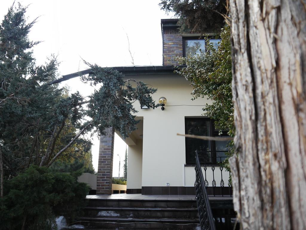 Guest House Villa Arkadia Warschau Exterior foto