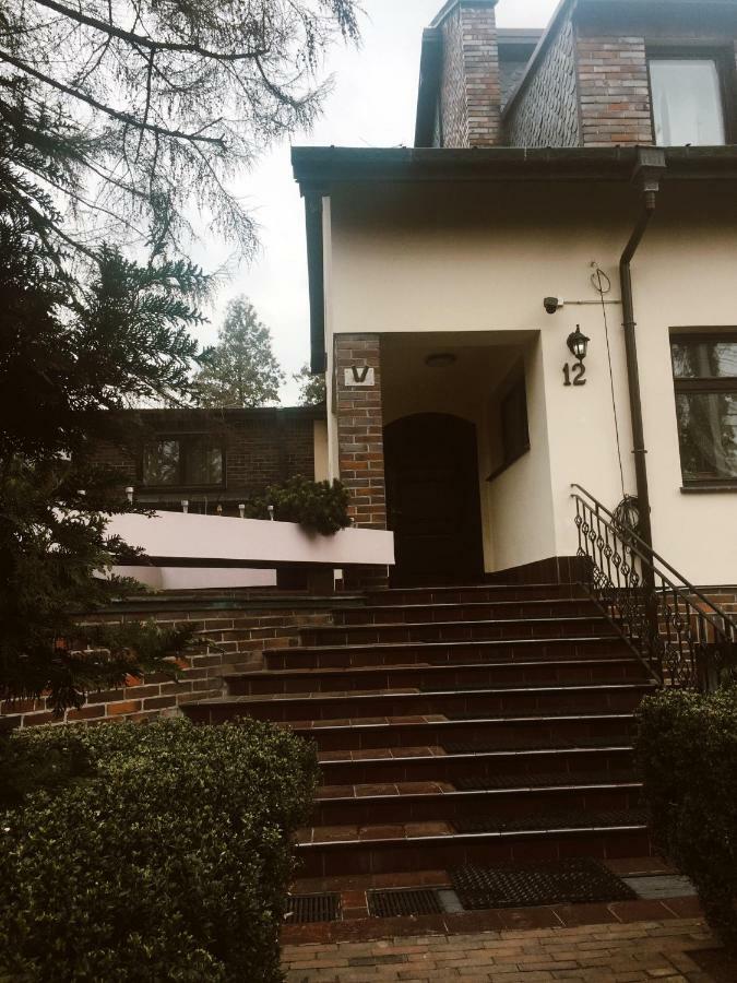 Guest House Villa Arkadia Warschau Exterior foto